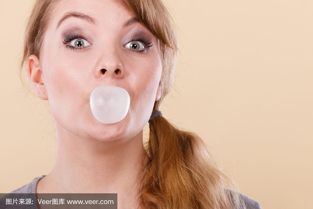 包含口香糖女孩安卓汉化版的词条-第4张图片-QuickQ官网